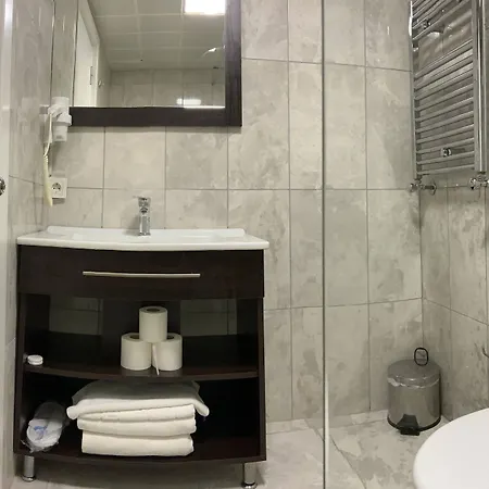 - Ξενοδοχείο Kıyıköy