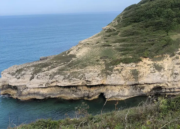 - Szálloda Kıyıköy